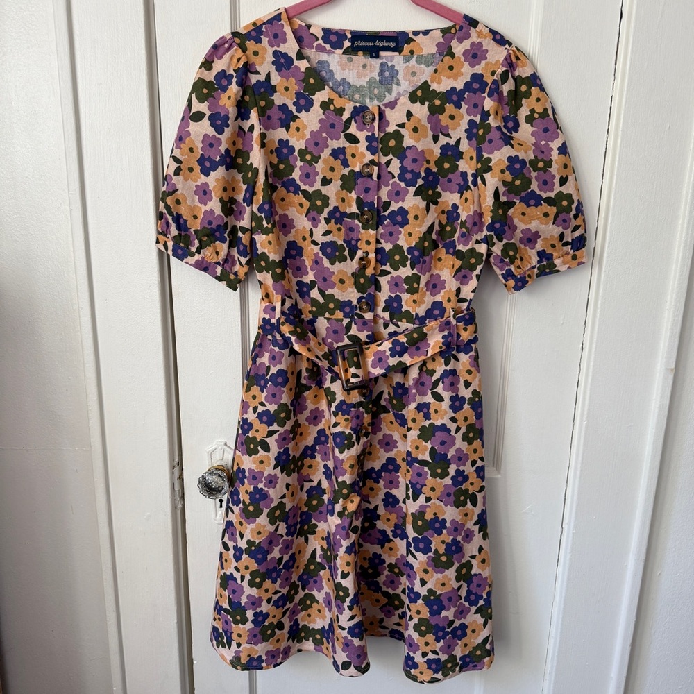 Princess Highway Floral Belted Button‑Front Dress Size 6